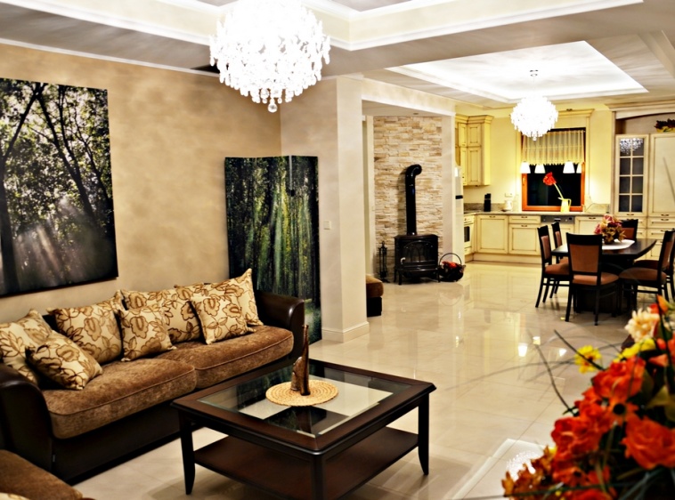 Grand Apartments 